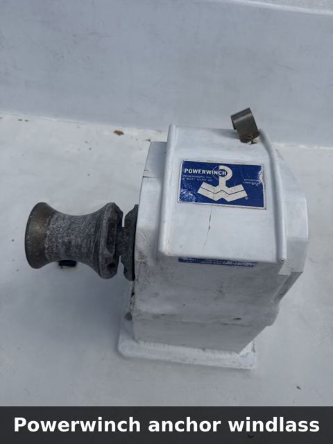 Powerwinch anchor windlass